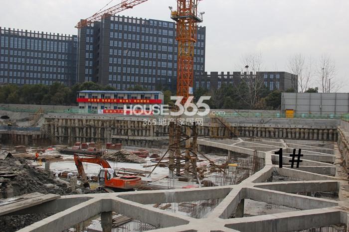 阳光城翡丽湾1号楼施工进度 2015年2月摄 