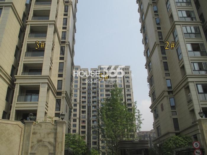 2015年5月底中粮方圆府项目实景--2、3、5号楼