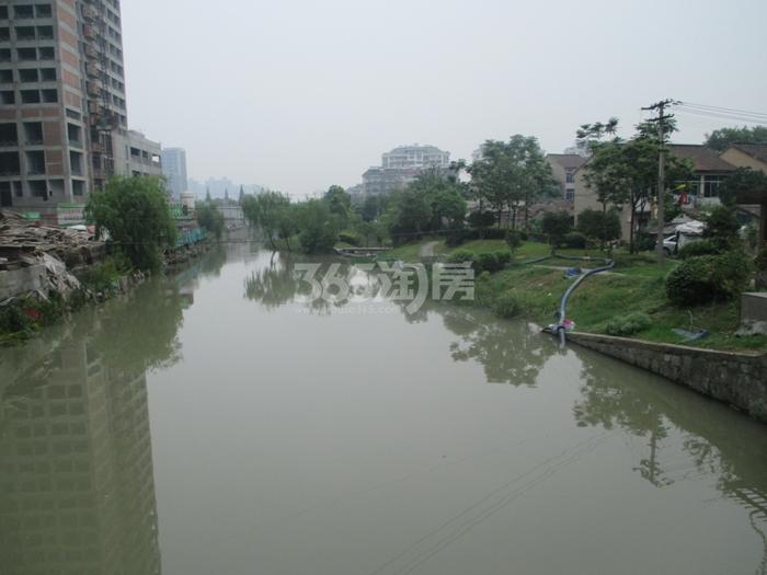 2015年8月鑫都汇项目周边河道