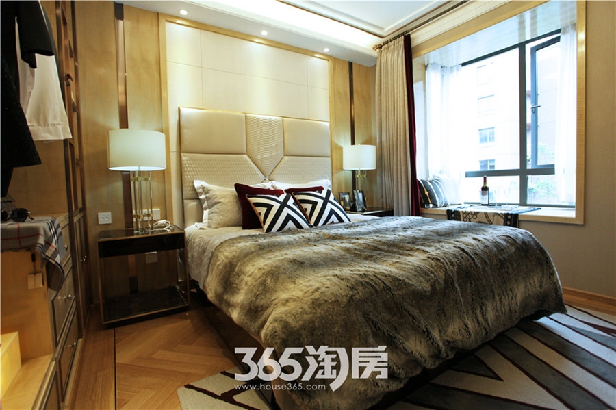 伟星玲珑湾藏岛89㎡样板间—卧室